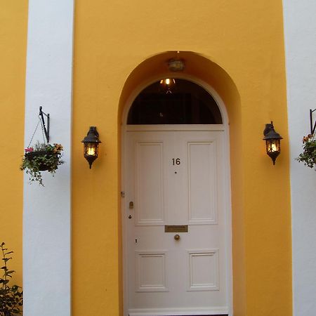 Heathcliff House B&B Exclusively For Adults Free Large Carpark Торки Екстериор снимка