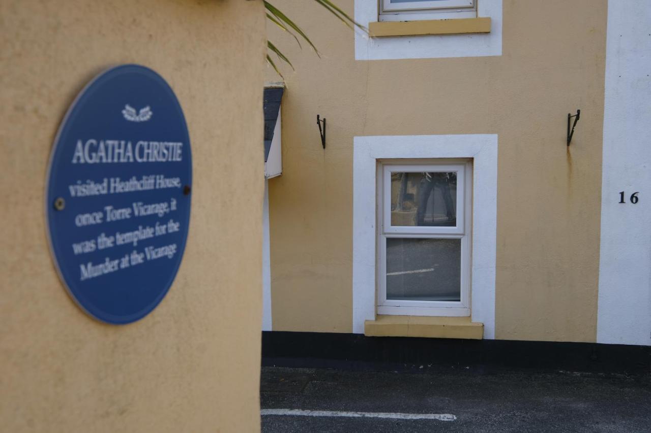 Heathcliff House B&B Exclusively For Adults Free Large Carpark Торки Екстериор снимка